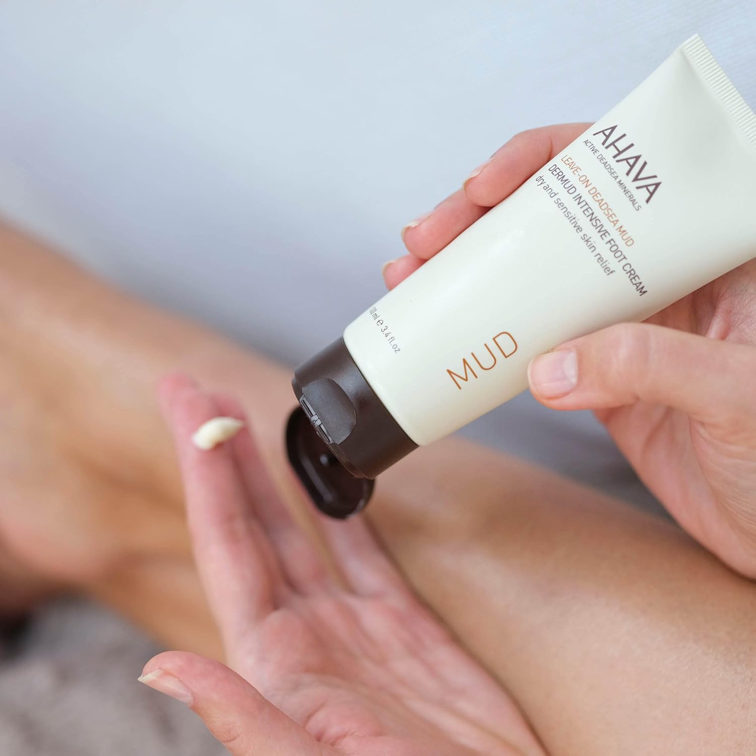 AHAVA Dermud Intensive Foot Cream 3.4 Fl.Oz for Dry Cracked Heels and Feet - Image 7