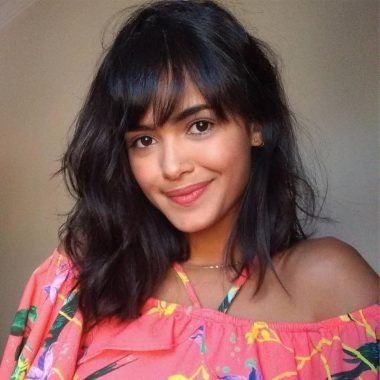 WIGNEE 12 Inch Natural Wavy Human Hair Glueless Lace Front Wig With Bangs For Black Women